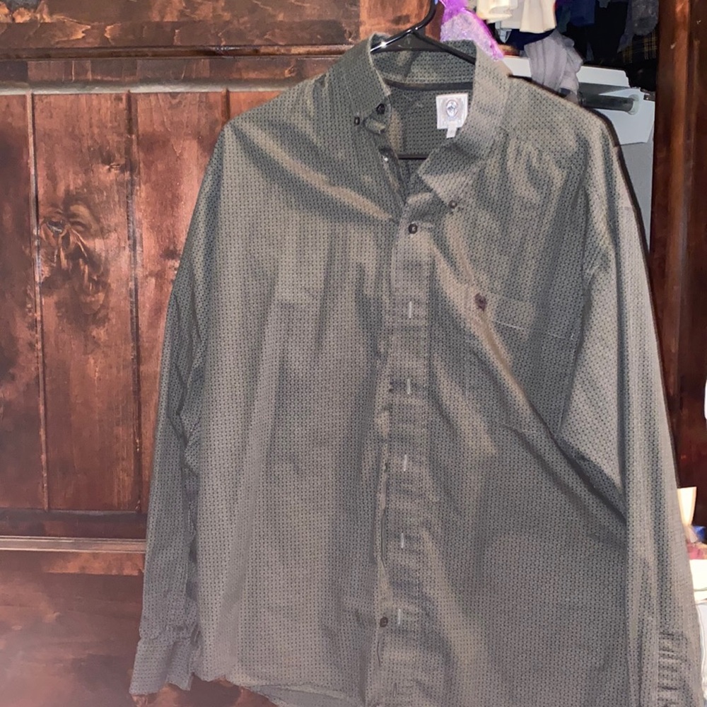 Small Cinch Button Down Long Sleeve